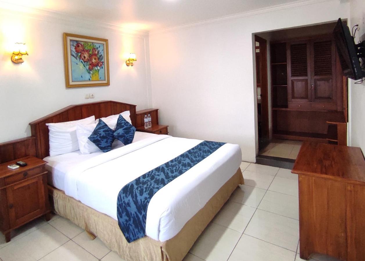 Arwiga Hotel Бандунг Экстерьер фото