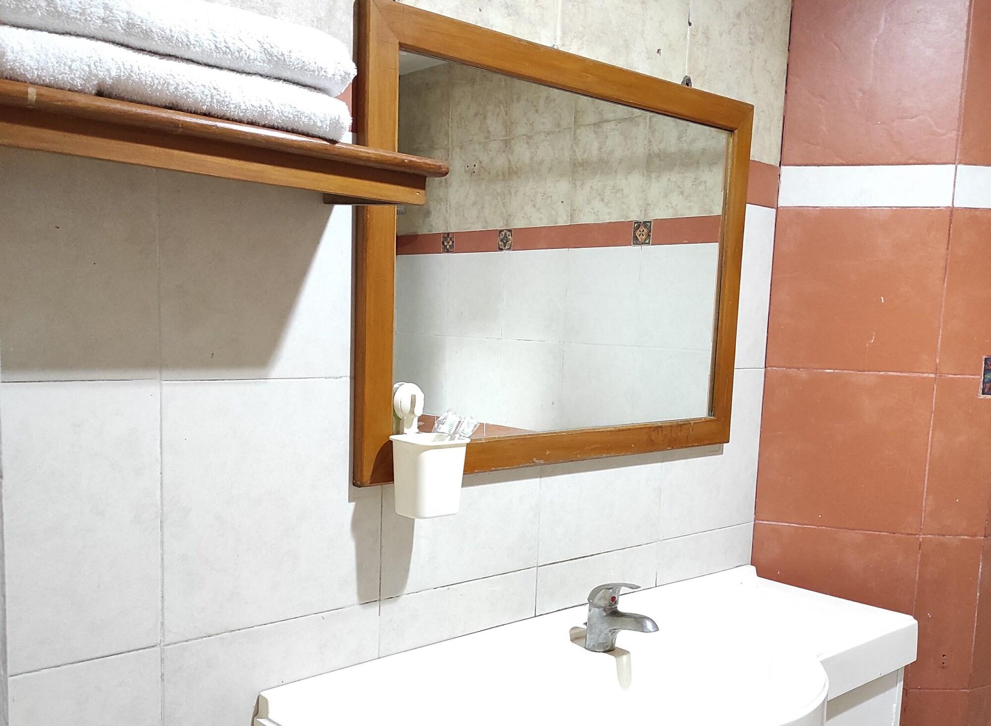 Arwiga Hotel Бандунг Экстерьер фото